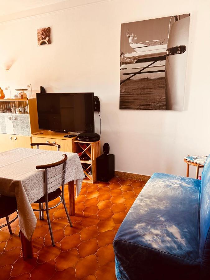 Condominio Ulivi Piazza  Eksteriør billede